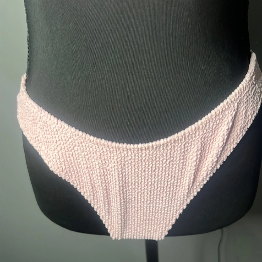 Private Label Pink Textured Bikini Set - Picture 3 of 5